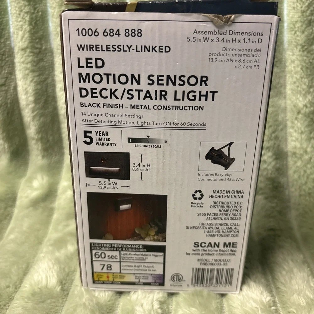 (2pk) Hampton Bay LED Motion Sensor Deck & Stair Light Low Volt Black Finish 12V